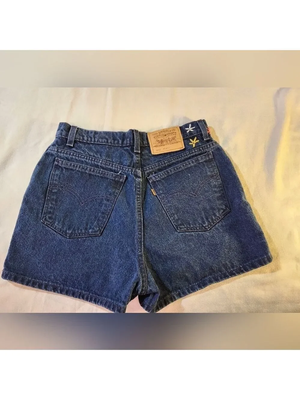 Levi's Vintage 80's High Rise Slim Fit Orange Tab Shorts Sz 13